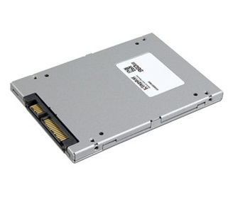 Unidad de Estado Sólido Kingston UV400 de 960 GB, 2.5" SATA III (6Gb/s)