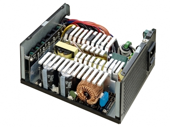 Fuente de Poder Certificada Cooler Master Silent Pro M2 850W, ATX, 80 PLUS® Silver, 88% de Eficiencia, 135mm, RS850-SPM2D3-US