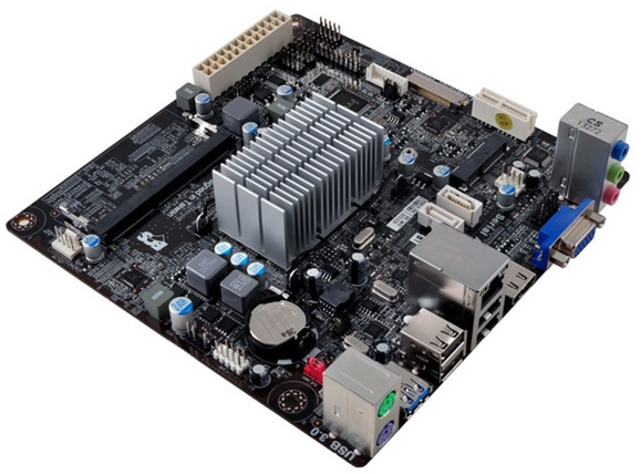 Tarjeta Madre (Mobo) Mini iTX BAT-I (V1.0), BGA1170, Celeron J1800 Integrada, HDMI, USB 3.0, DDR3 (I/J1800), ECS 89-206-EZ8171
