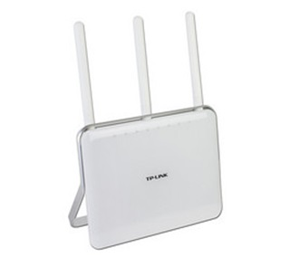 Ruter Inalámbrico Gigabit AC1900, Doble Banda (2.4GHz y 5GHz), 4 Puertos LAN 10/100/1000Mbps, 1 Puerto WAB 10/100/1000Mbps, 1 Puerto USB 3.0, 1 Puerto USB 2.0, 3 Antenas Desmontables, TP-LINK Archer C9
